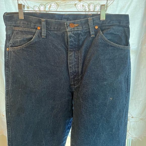 Wrangler Jeans (34x36) - Picture 5 of 6